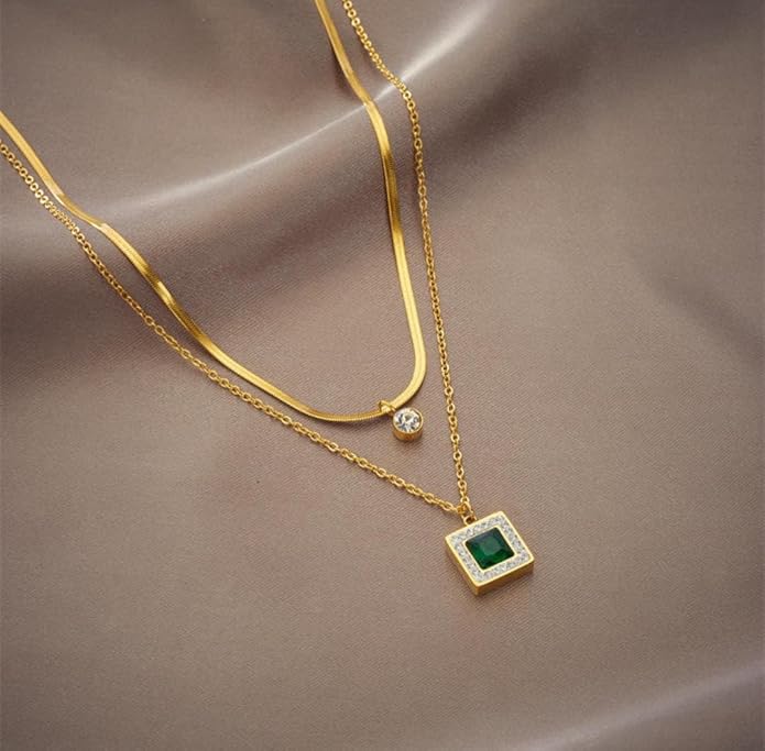 Emerald Glow Necklace
