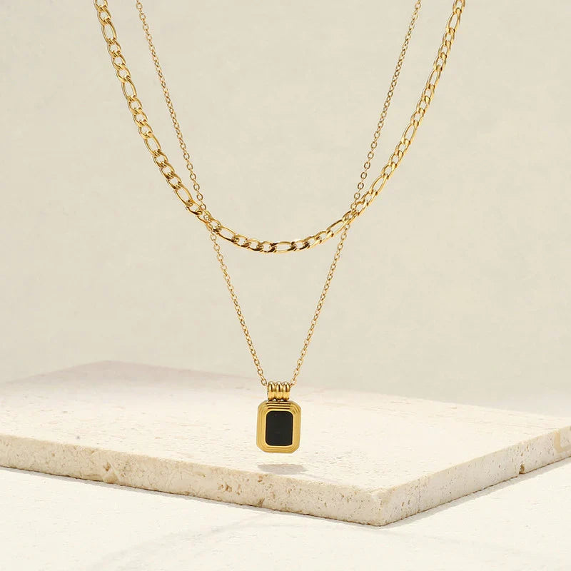 Midnight Frame Necklace